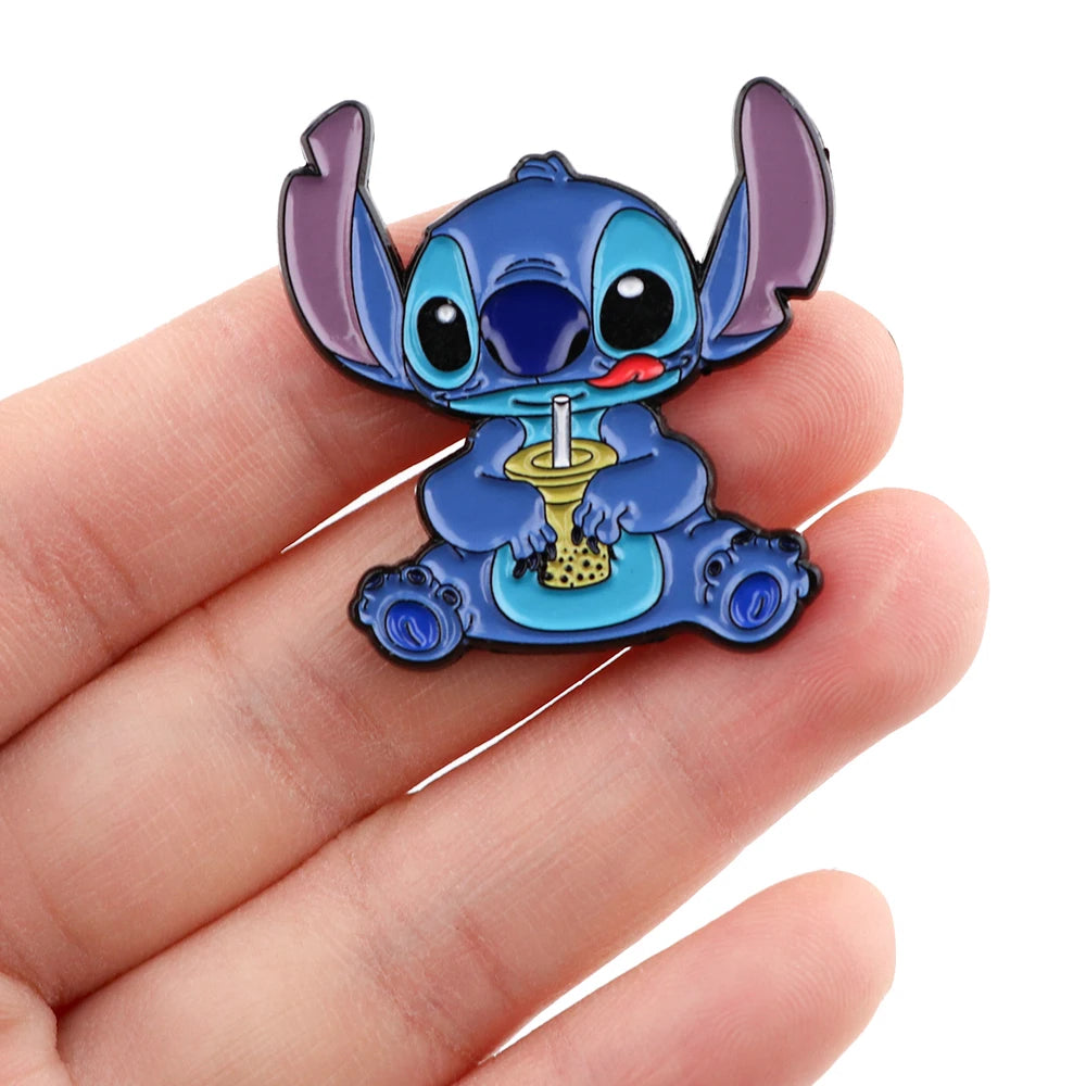 YQ560 Cute Stitch Enamel Pins Blue Alien Monster Brooch Cartoon Icons Badge for Bags Denim Collar Lapel Pin Jewelry Gift